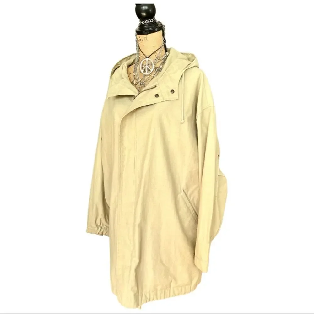EDDIE BAUER men's jacket - lightweight beige hoodie size S- SMALL (oversized)